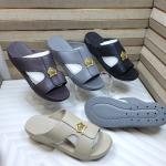 درزن  احذيه بلاستك  الرجالي وسط وصغير